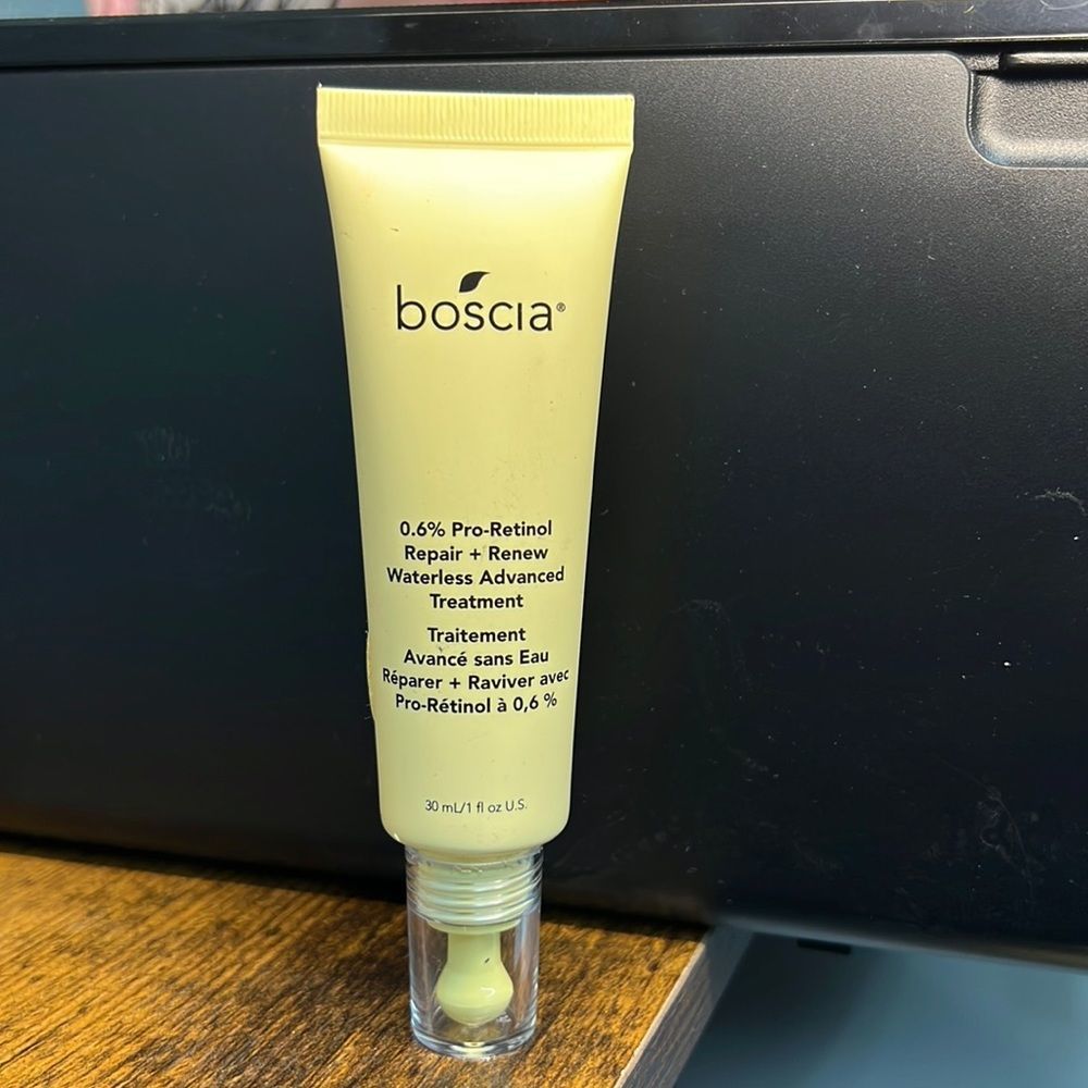 0.6% Pro-Retinol Repair + Renew Advanced Treatment boscia